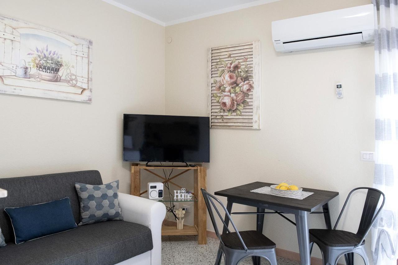 דירות אלגהרו Casa I Gerani Vista Mare מראה חיצוני תמונה