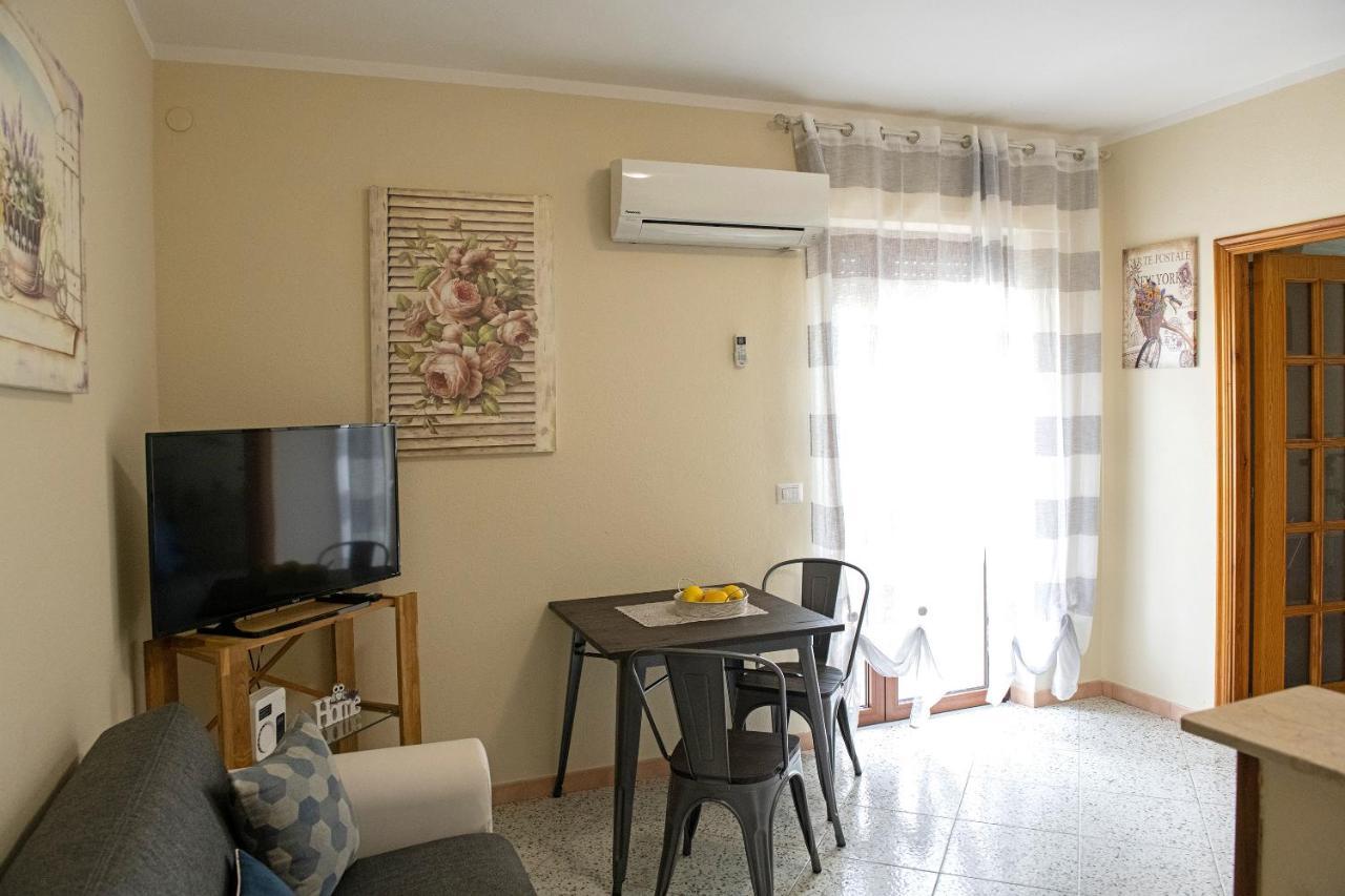 דירות אלגהרו Casa I Gerani Vista Mare מראה חיצוני תמונה