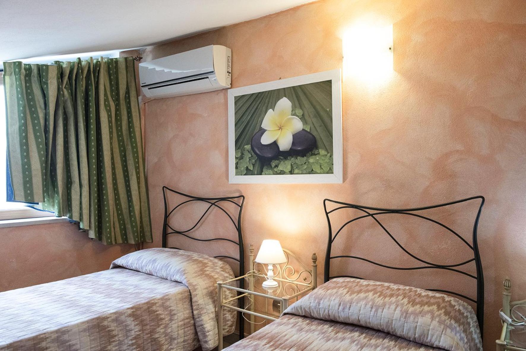 דירות אלגהרו Casa I Gerani Vista Mare מראה חיצוני תמונה